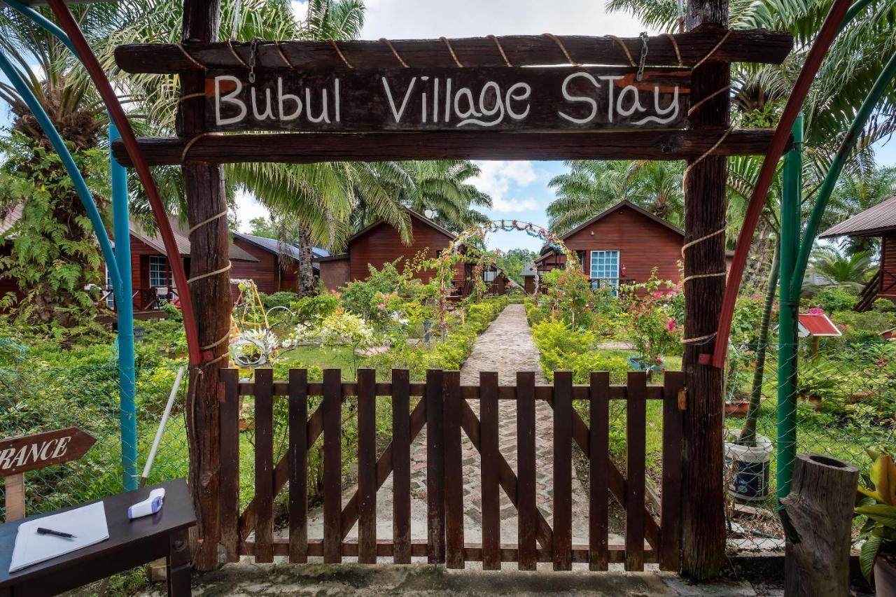 OYO 90166 Bubul Village Stay Semporna Exteriör bild